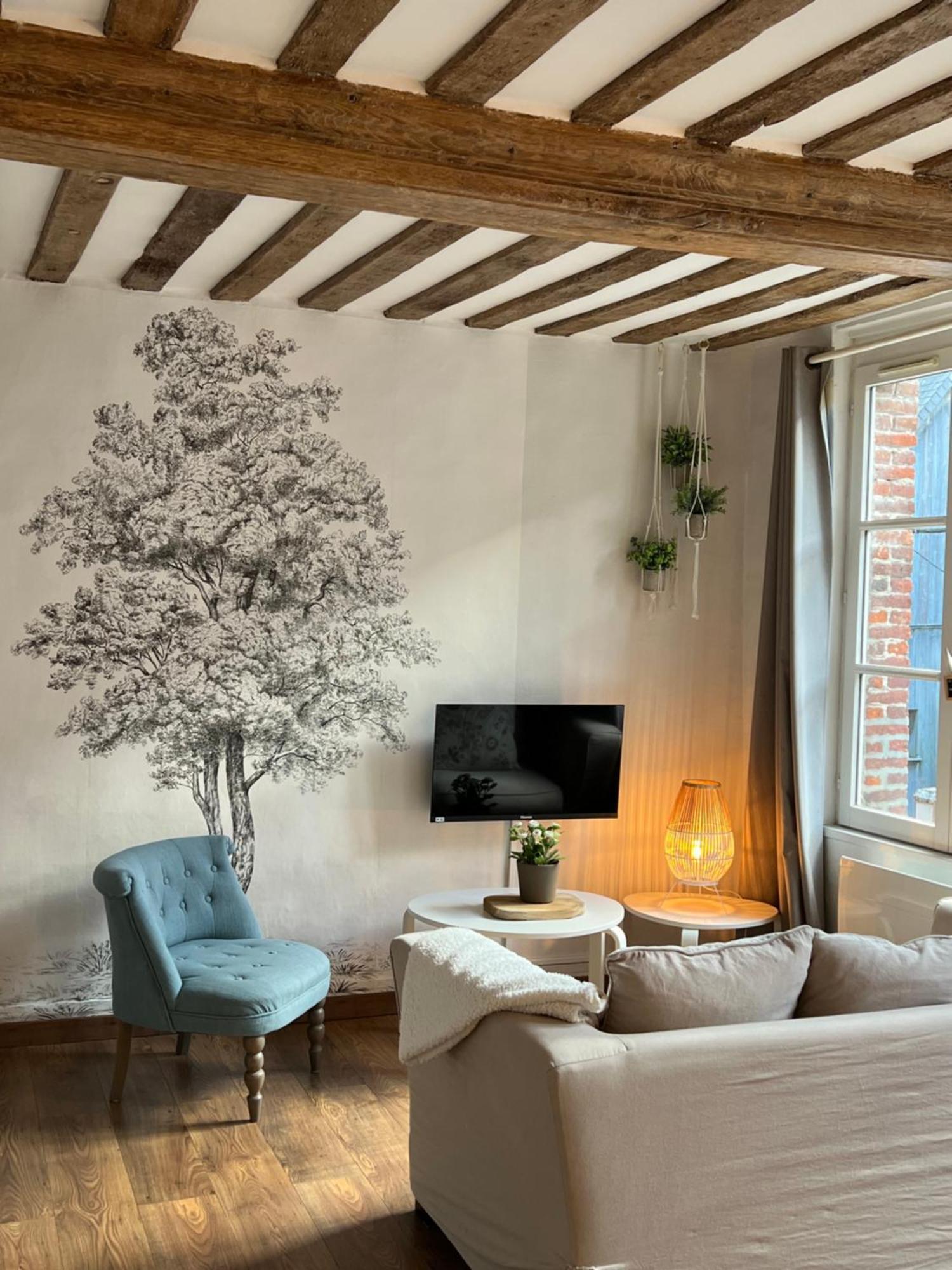Une Pause Chez Julien, Appartement Lumineux Et Idealement Situe! Honfleur Exterior photo